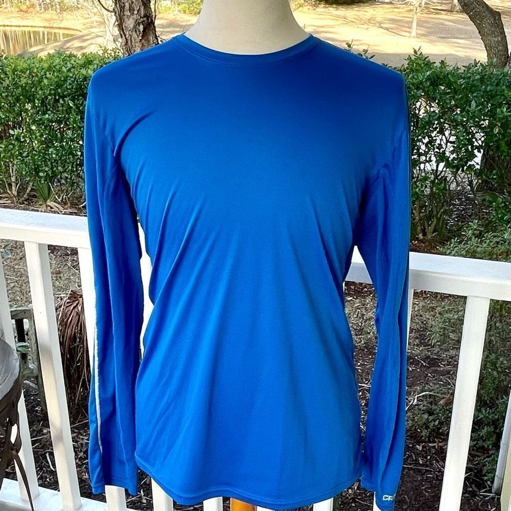 Craft L/S Base Layer/Sun Shirt. Blue. Size XL.